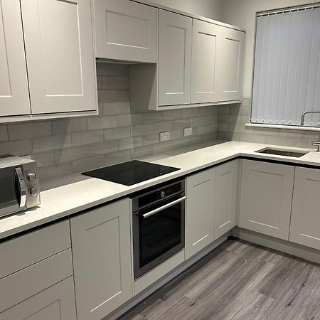 Beachfront Apartment 3 Bedrooms Sleeps 7 - Gateway To The Lake District - Newly Refurbished Morecambe Zewnętrze zdjęcie